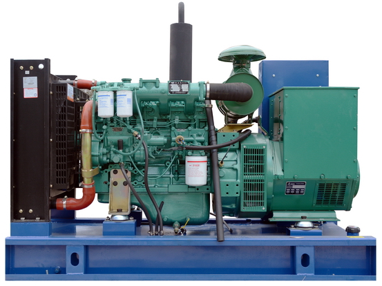 трёхфазный электрогенератор TSS SA в составе дизель-генераторной установки